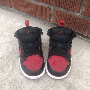 Children’s Boys Jordan AJ 1 Mid